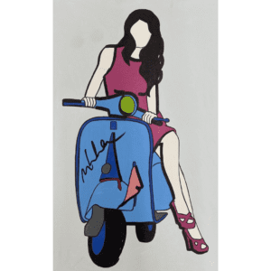 pin up mora in vespa blu